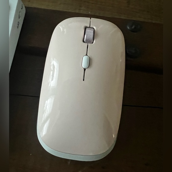 CIMETECH 2.4G Full-Size Slim Wireless Keyboard and Mouse Combo Pink - Picture 5 of 10